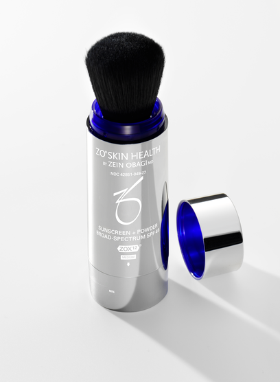 Sunscreen + Powder Broad-Spectrum SPF 45  hi-res 画像番号 2