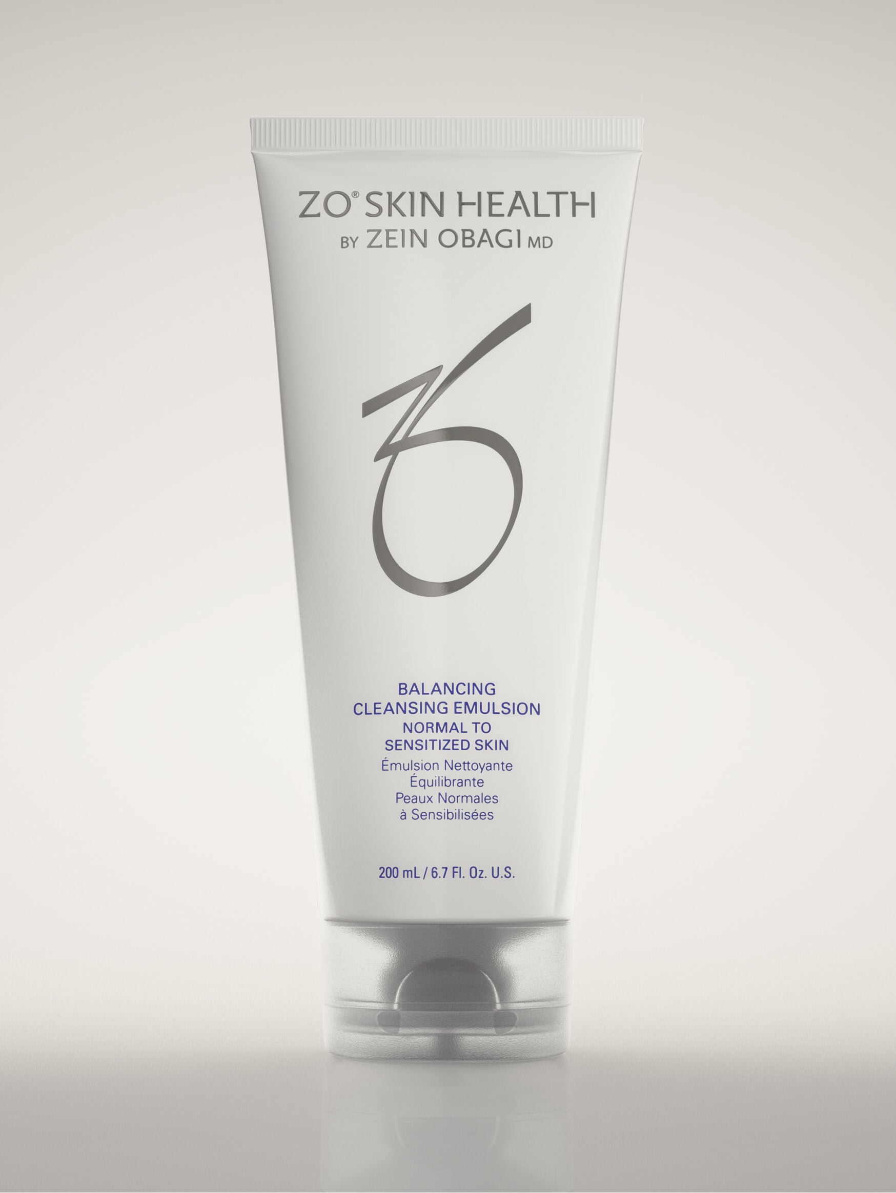 洗浄と洗顔 | ZO Skin Health, Inc.